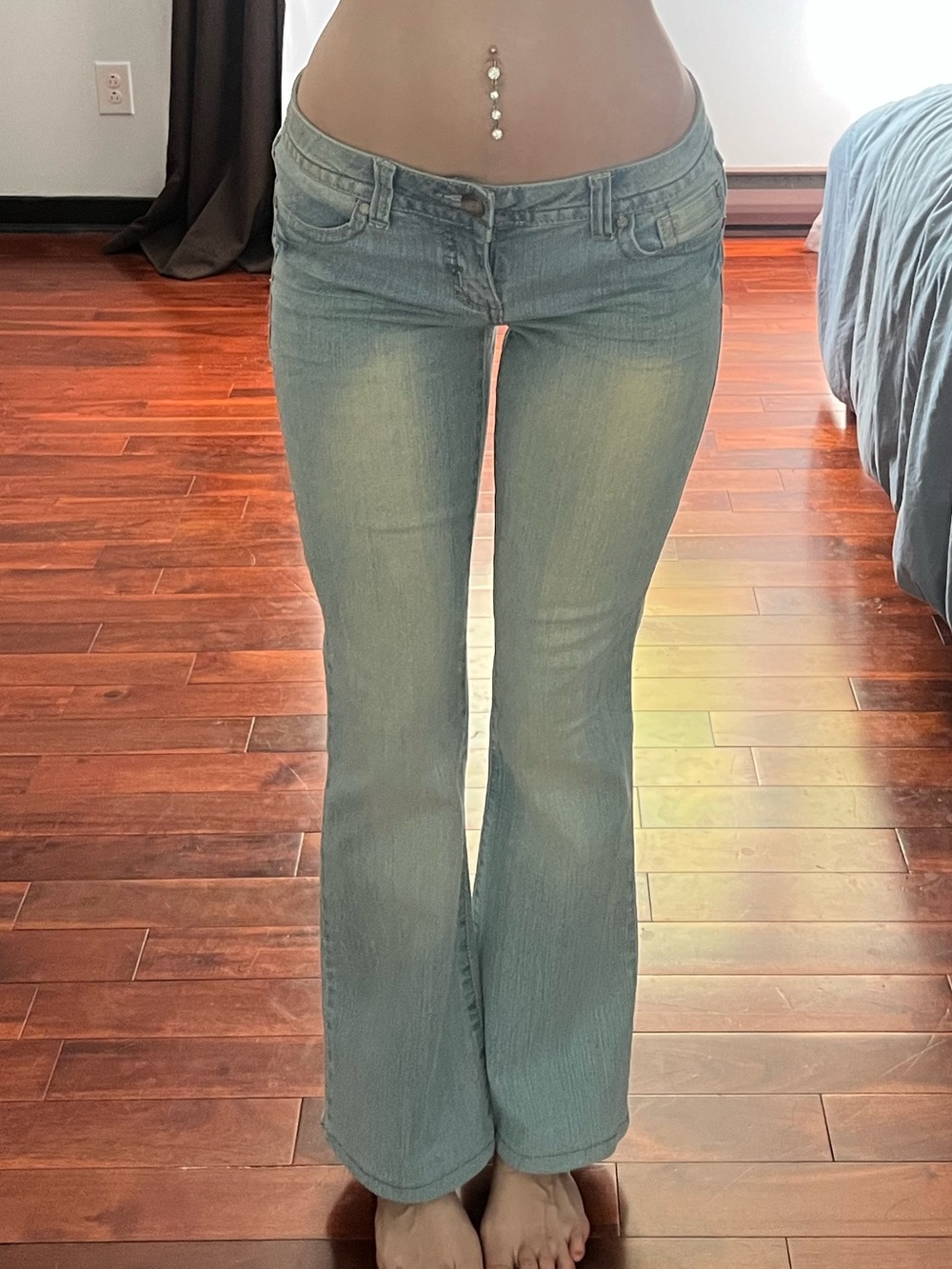 Y2K Low rise Bongo Milan Flare Jeans